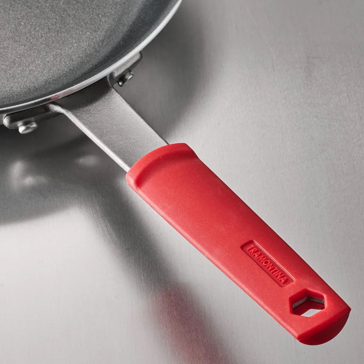 Tramontina Professional Aluminum Frying Pan with Interior Starflon Premium PFOA Free Nonstick Coating and Brushed Exterior Finish