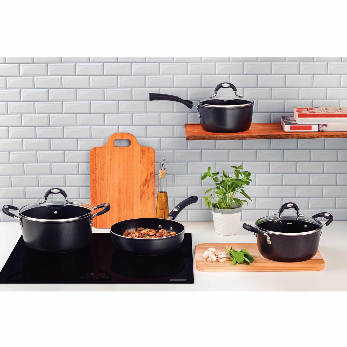 Tramontina Monaco Induction 7 Pieces Black Aluminum Cookware Set with Interior and Exterior Starflon Premium PFOA Free Nonstick Coating