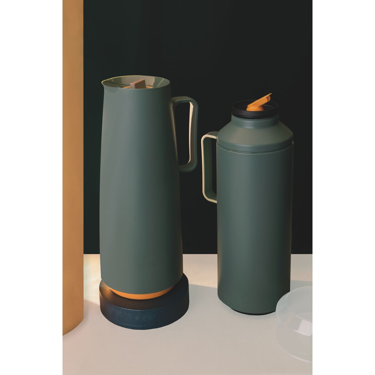 Tramontina Exata Green Plastic Thermal Flask with 1 Liter Glass Liner