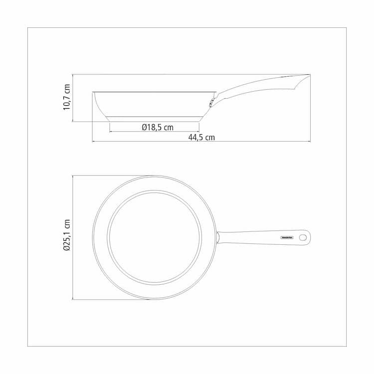 Tramontina Una stainless steel frying pan with tri-ply base