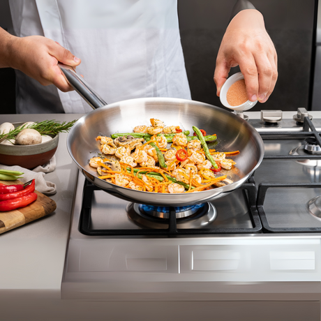 Tramontina Professional Stainless Steel Frying Pan, 26 cm, 2.2L – Tri-Ply Base & Handle, Induction & Oven Safe – Made in Brazil, Since 1911 – Model 62633260