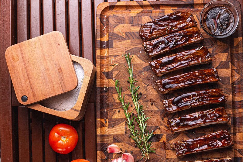 FSC Tramontina Rectangular Cube End Grain Barbecue Board in Teak Wood with Mineral Oil Finish, 45x35 cm.