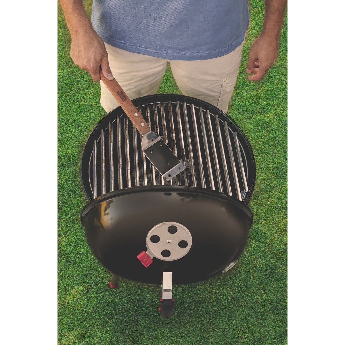 Stainless Steel Grill Brush  44 cm Wood Handle