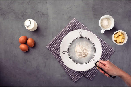 Tramontina Utilità 17 cm Stainless-Steel Sieve with Black Polypropylene Handle