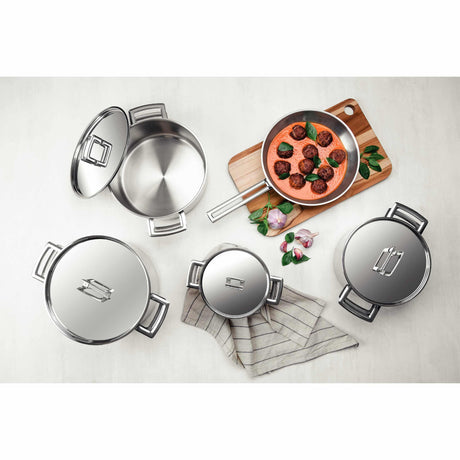 Tramontina Brava stainless steel 5-piece cookware set with flat lid and tri-ply base