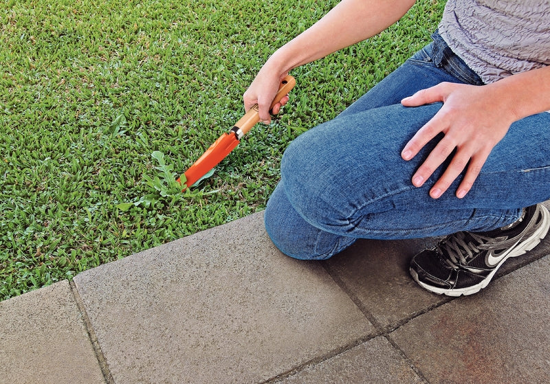 Tramontina Lawn Weeder with Wood Handle