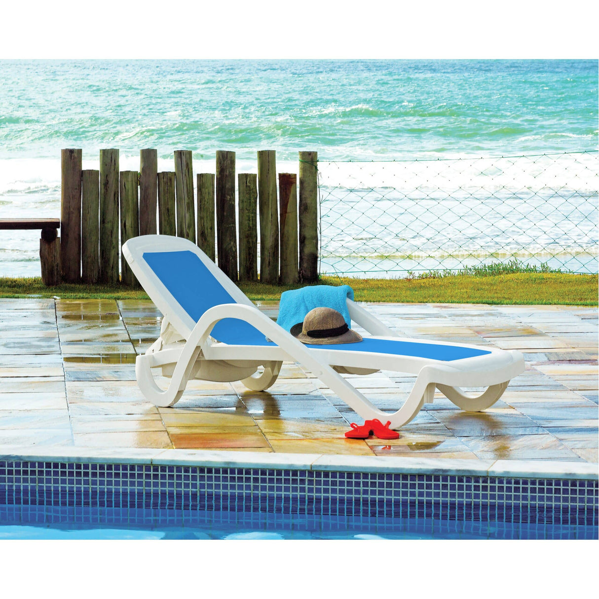 Tramontina Cancún Blue Polypropylene Sunlounger