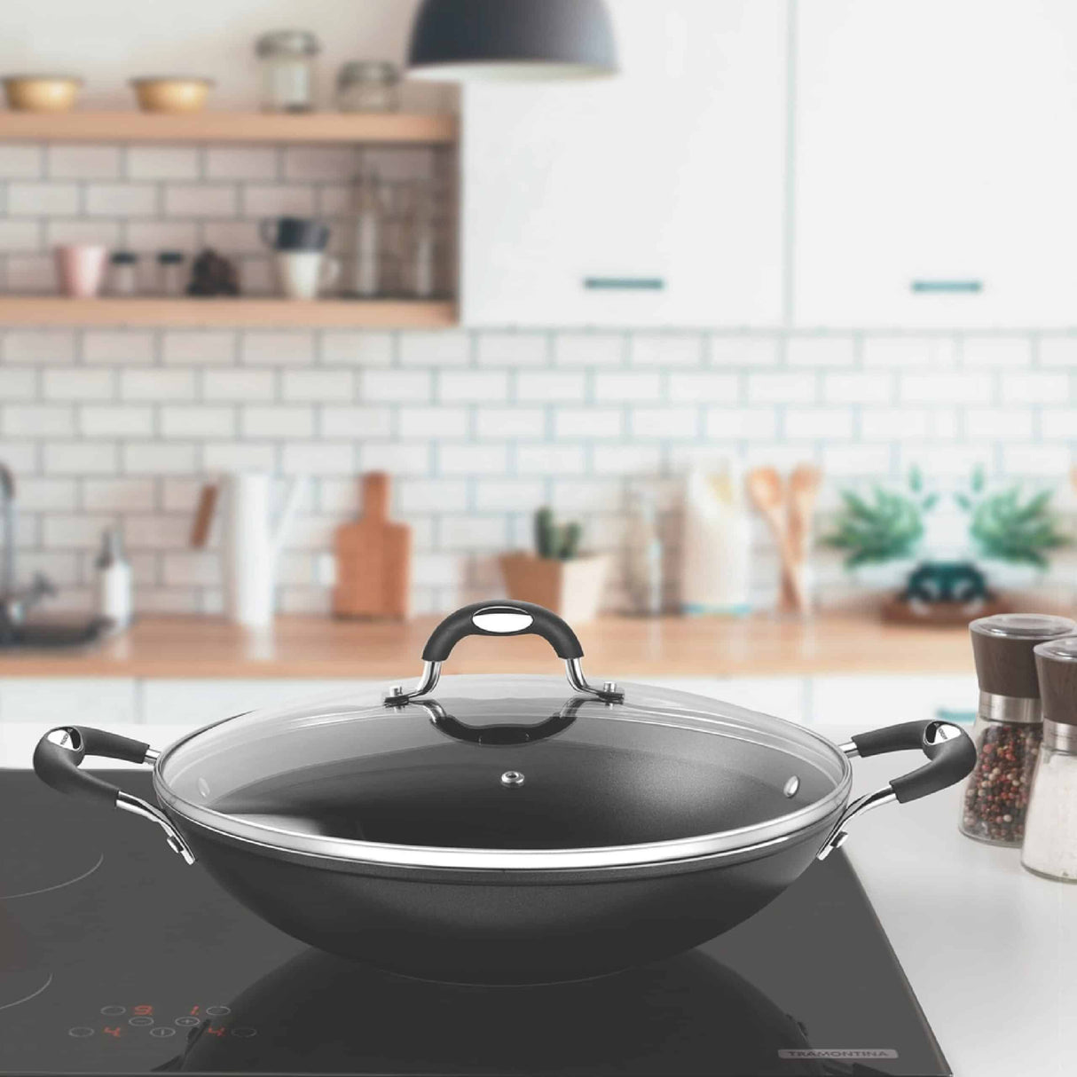 Wok 32 cm  with Glass Lid Monaco Silicone Handle black