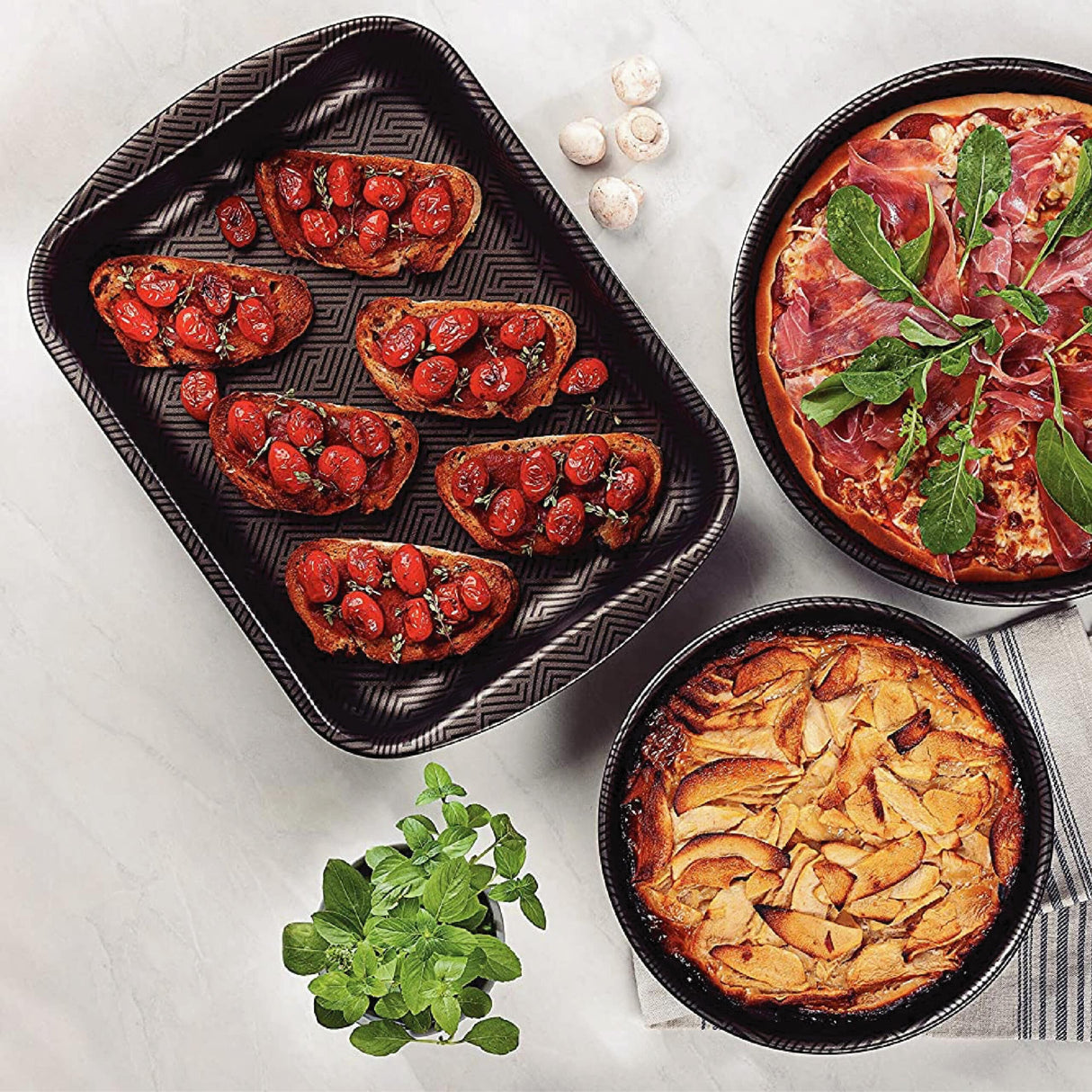 Tramontina Brasil 22cm 1.9L Graphite Aluminum Deep Roasting Pan with Interior and Exterior Starflon Max Nonstick Coating